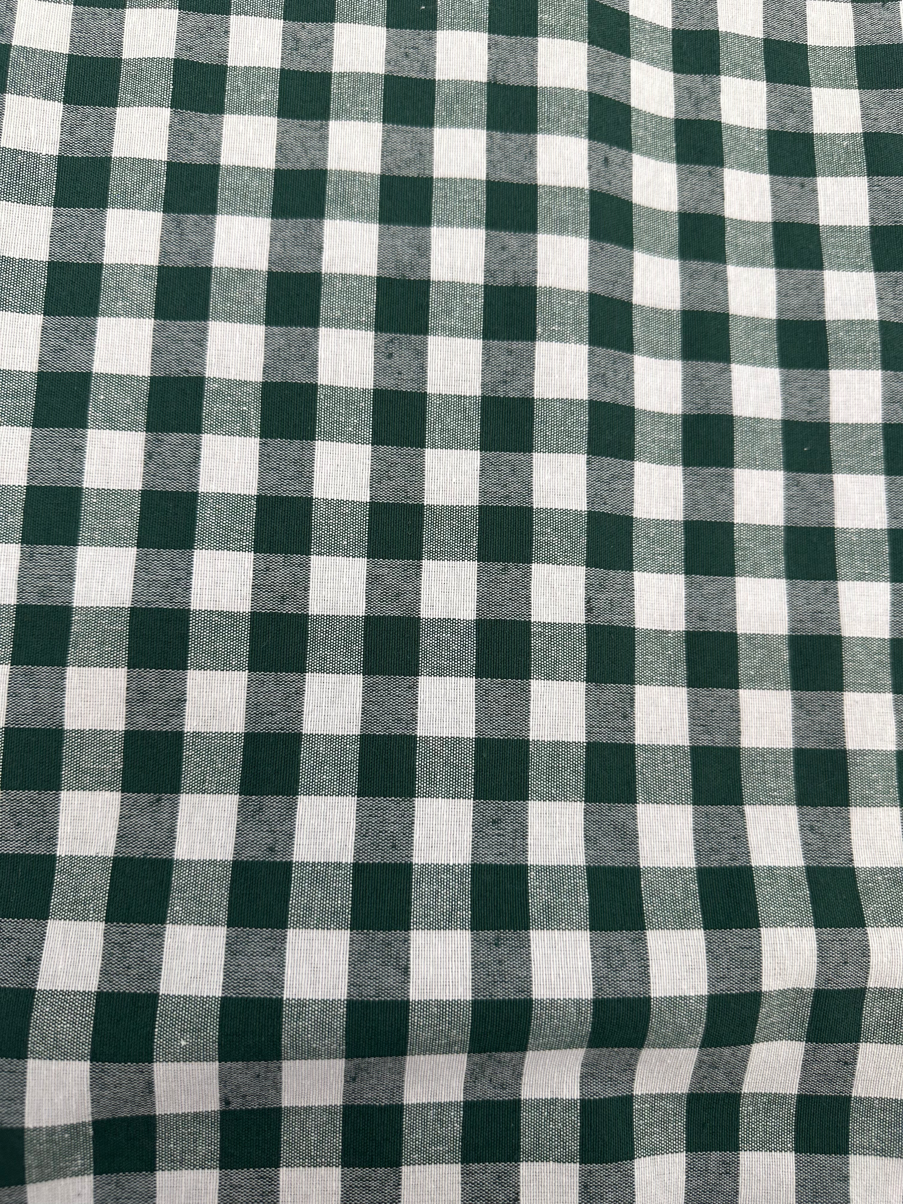 Tessuto TINTO IN FILO “quadretto medio verde”