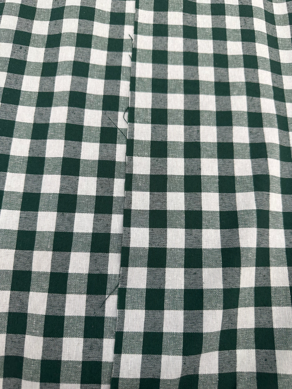 Tessuto TINTO IN FILO “quadretto medio verde”