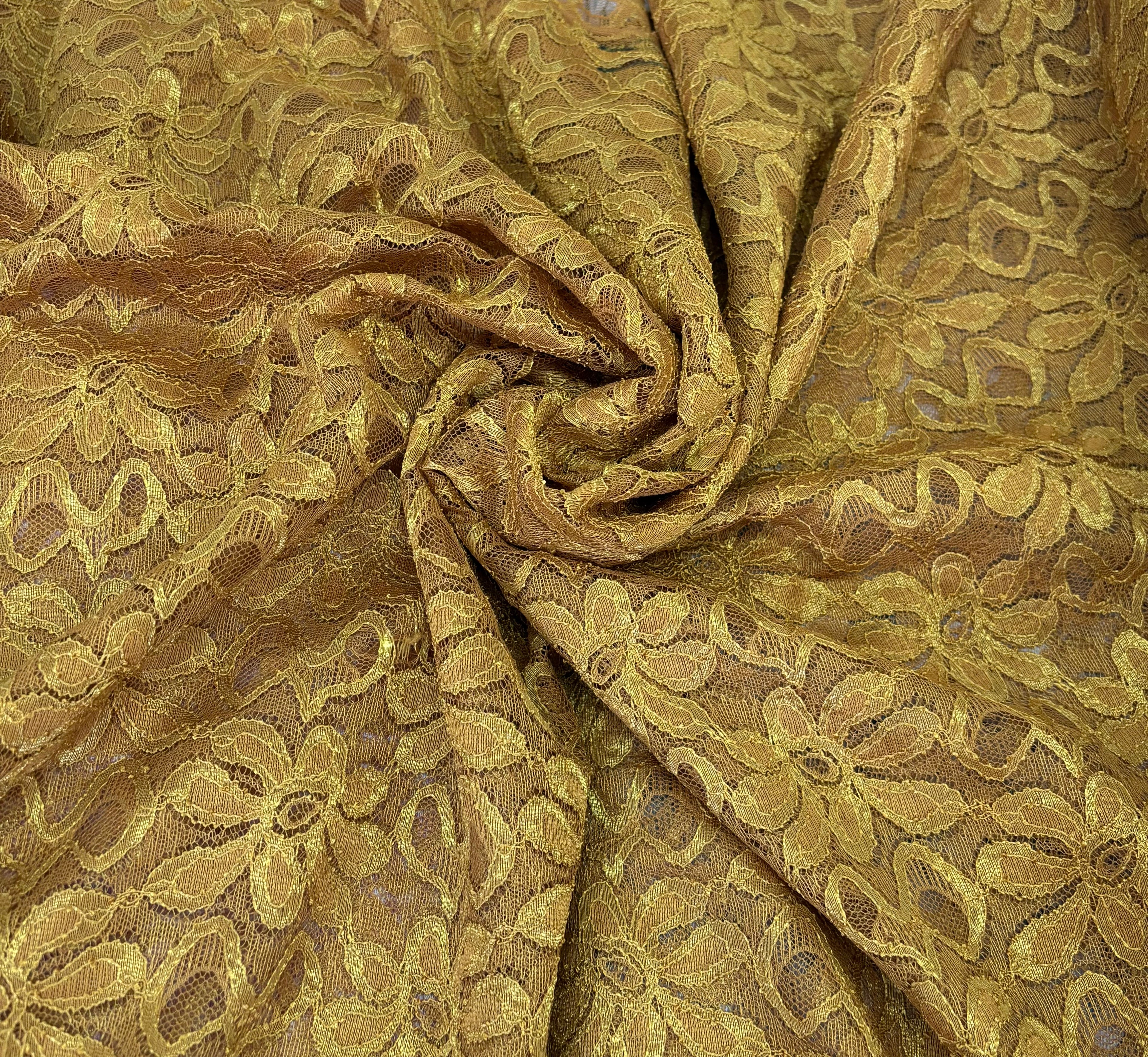 Tessuto PIZZO “oro”