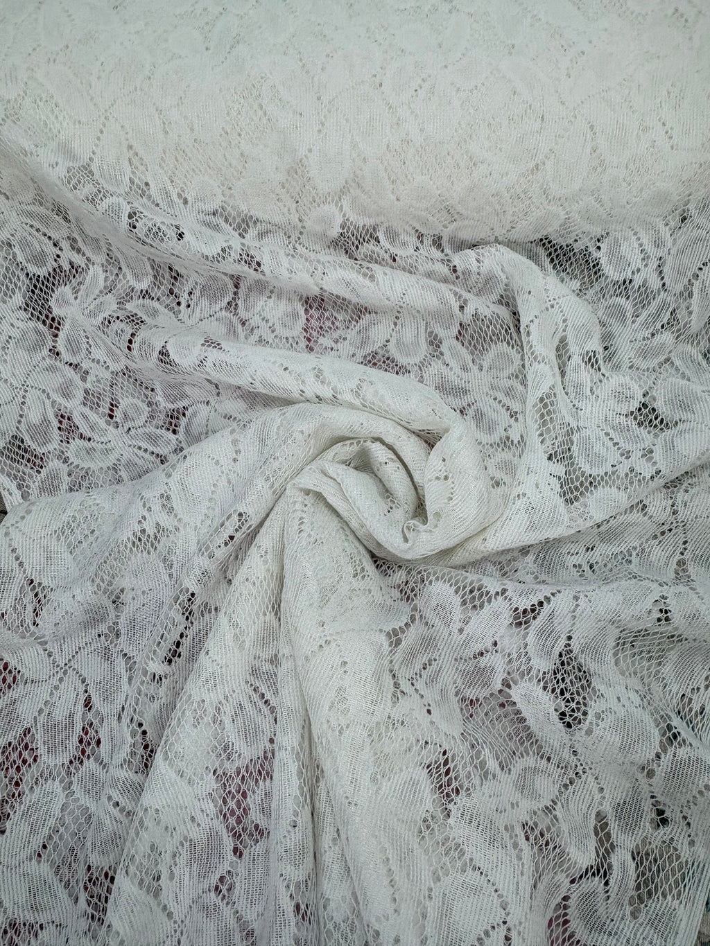 Tessuto PIZZO “bianco”