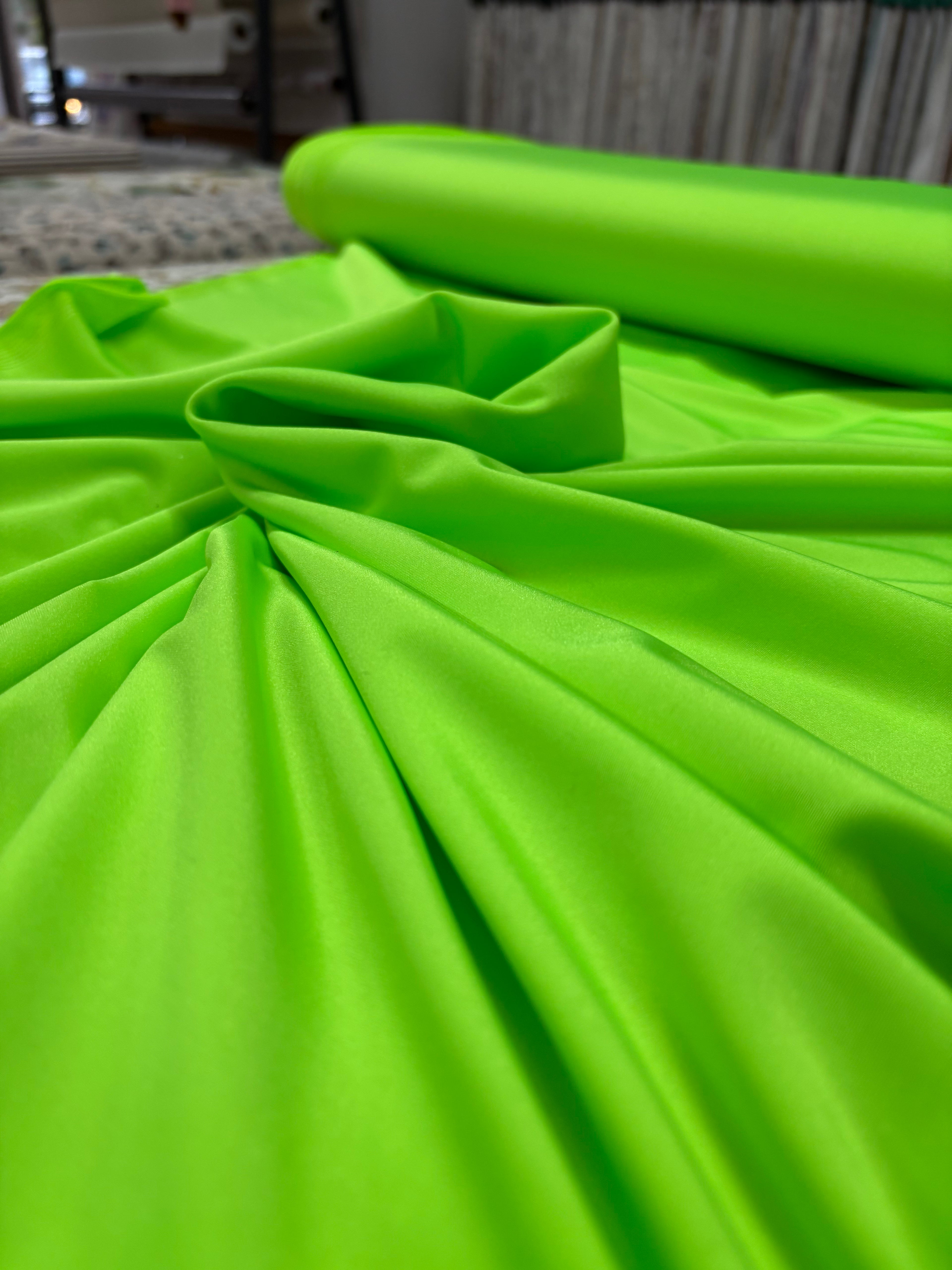 Tessuto LYCRA “verde fluo”