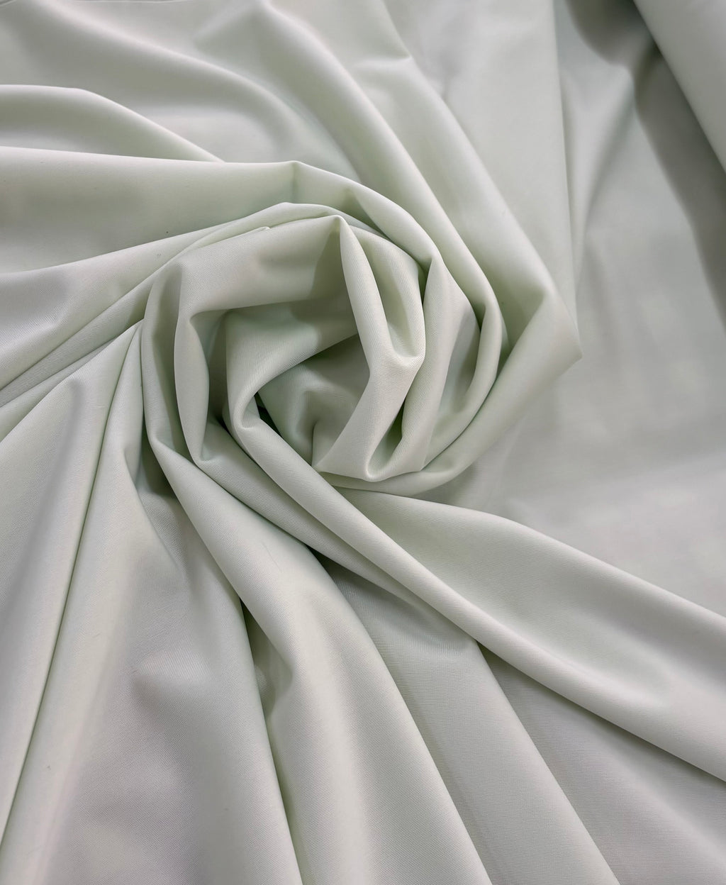 Tessuto LYCRA “verde pallido”