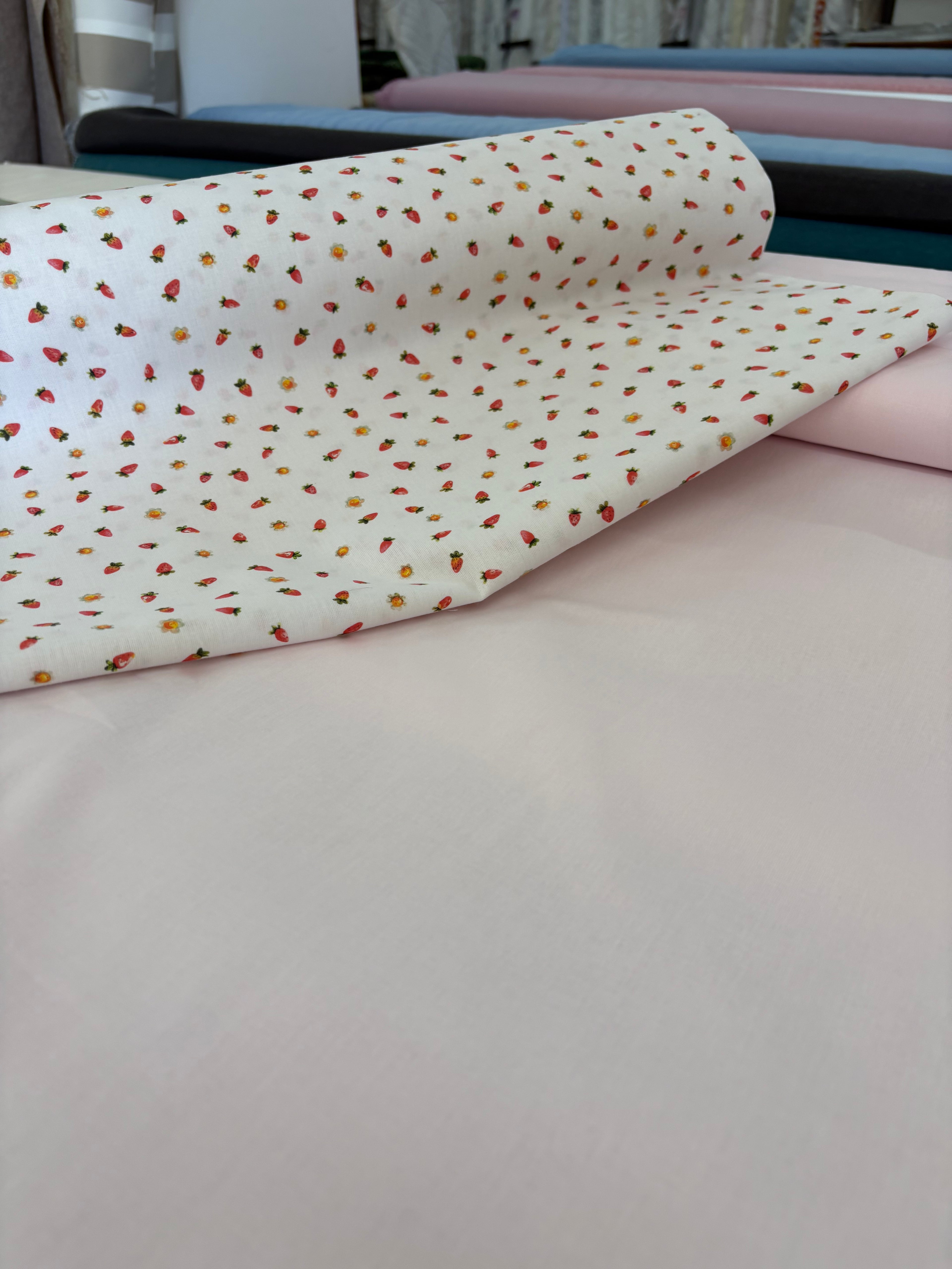 Tessuto COTONE PERCALLE “rosa”