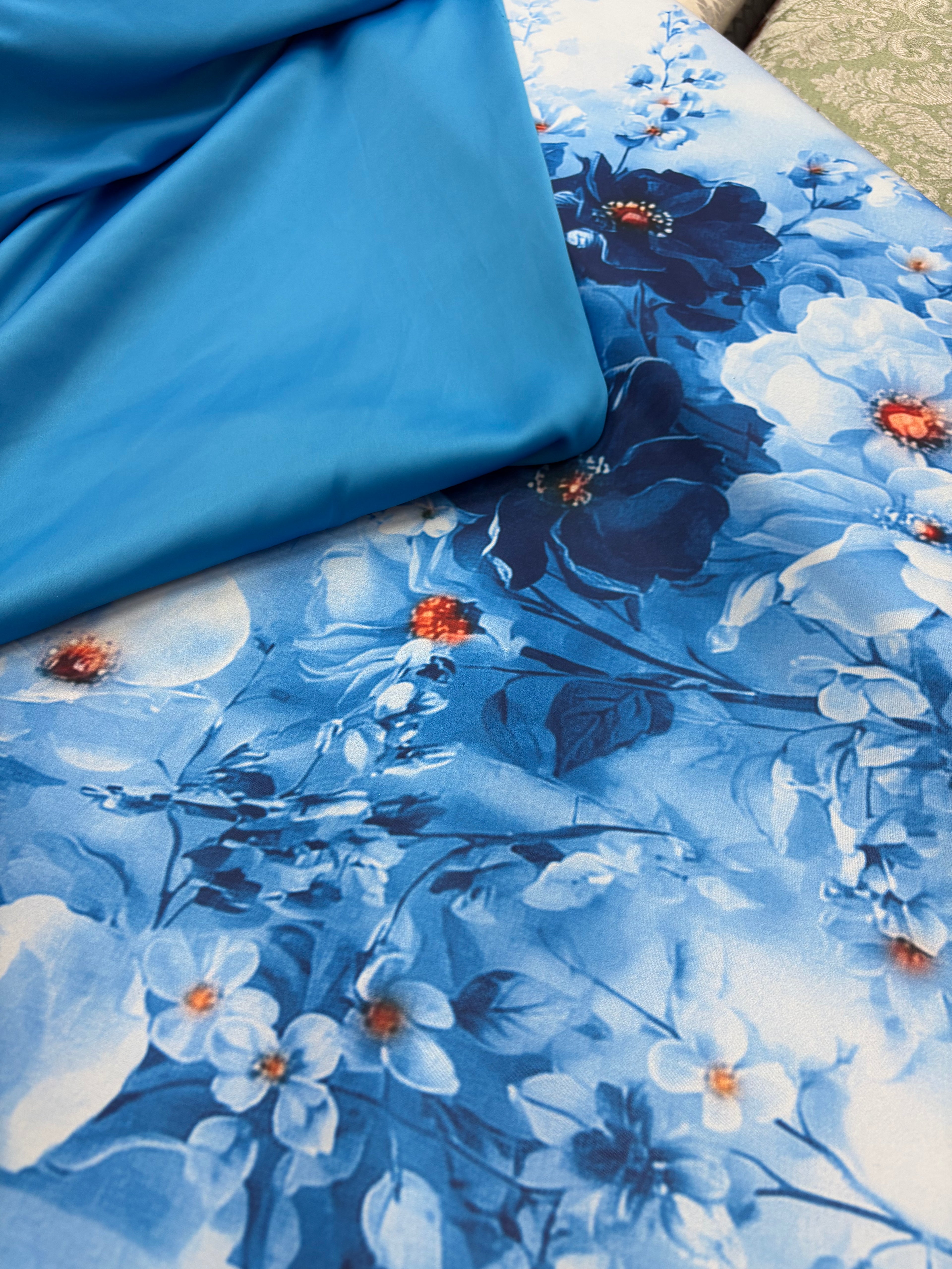 Tessuto RASO DUCHESSE “azzurro”