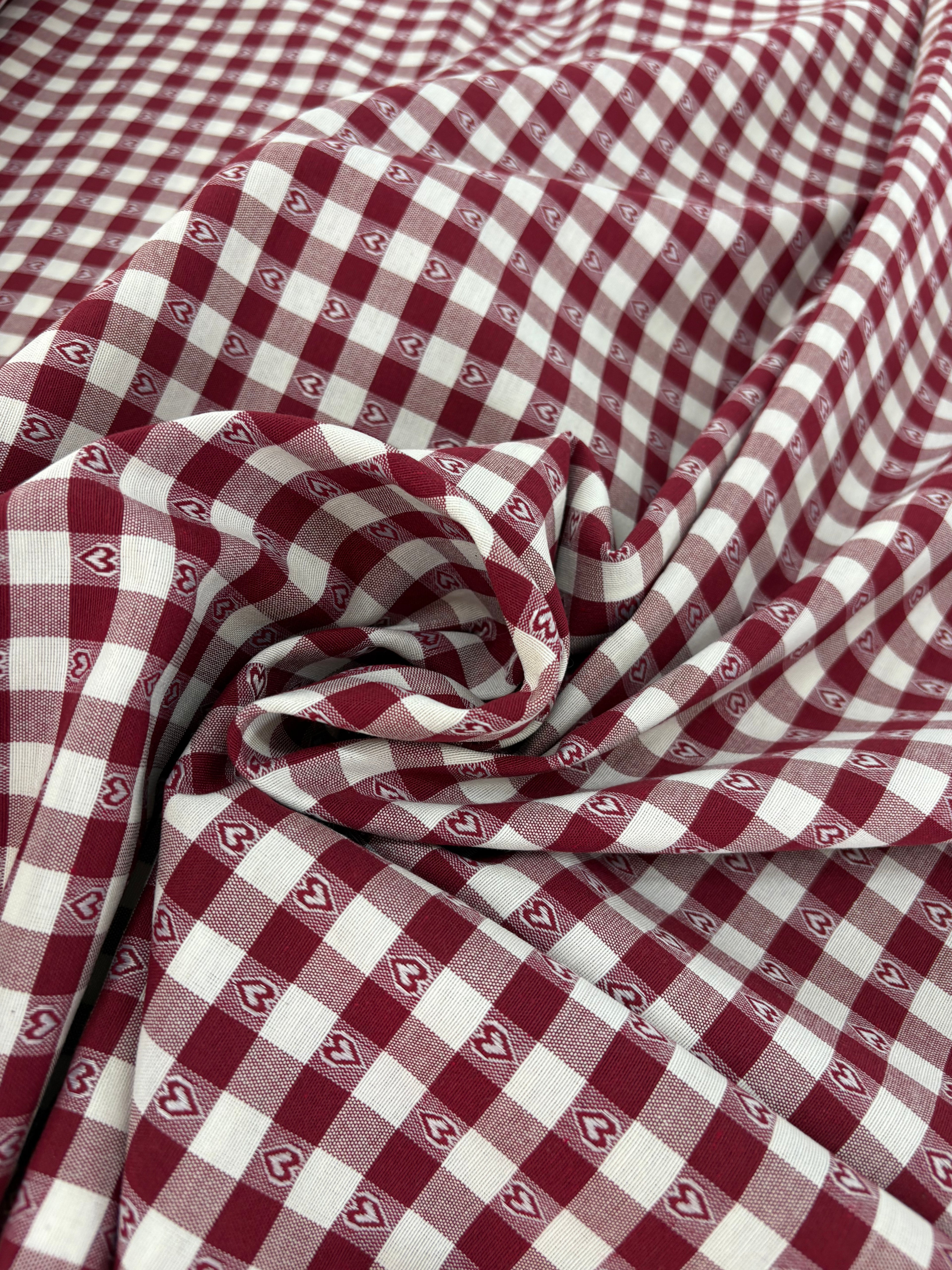 Tessuto TINTO IN FILO CUORE “quadretto medio bordò”