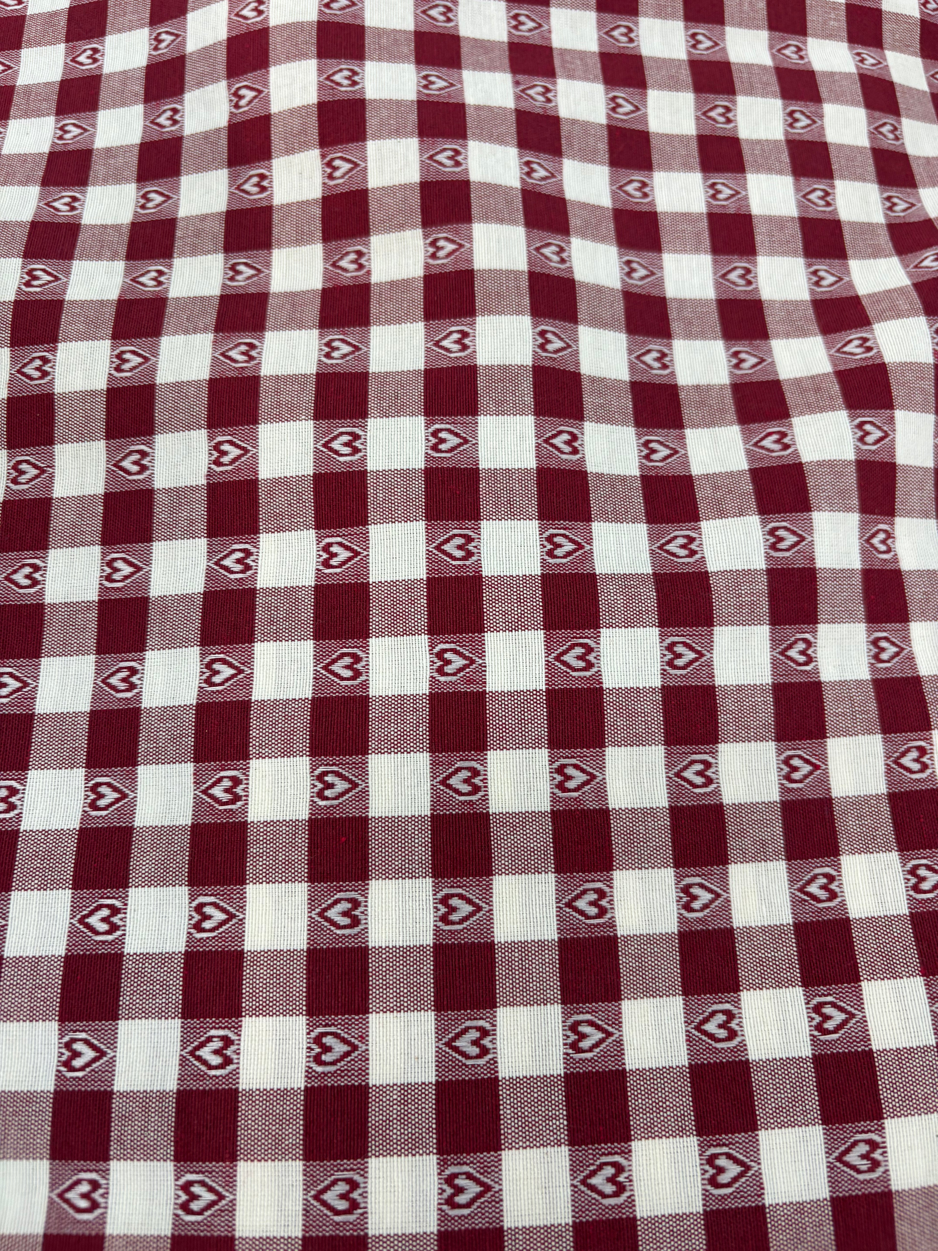 Tessuto TINTO IN FILO CUORE “quadretto medio bordò”