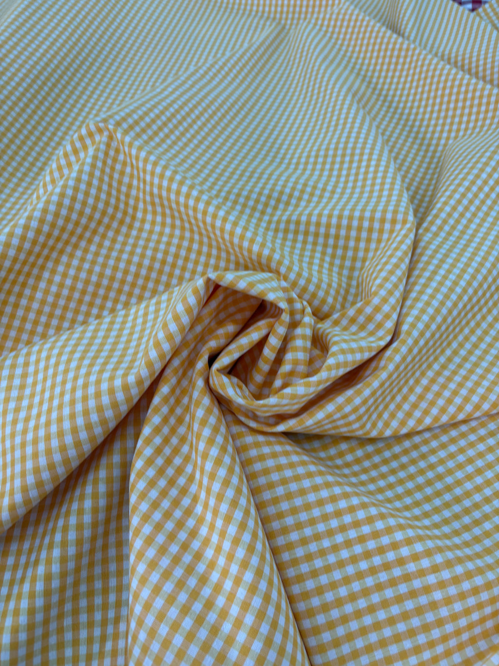 Tessuto TINTO IN FILO “quadretto piccolo giallo”