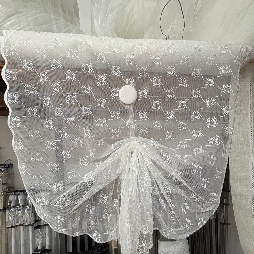 TENDA A VETRO L=60CM “ricamata bianca”