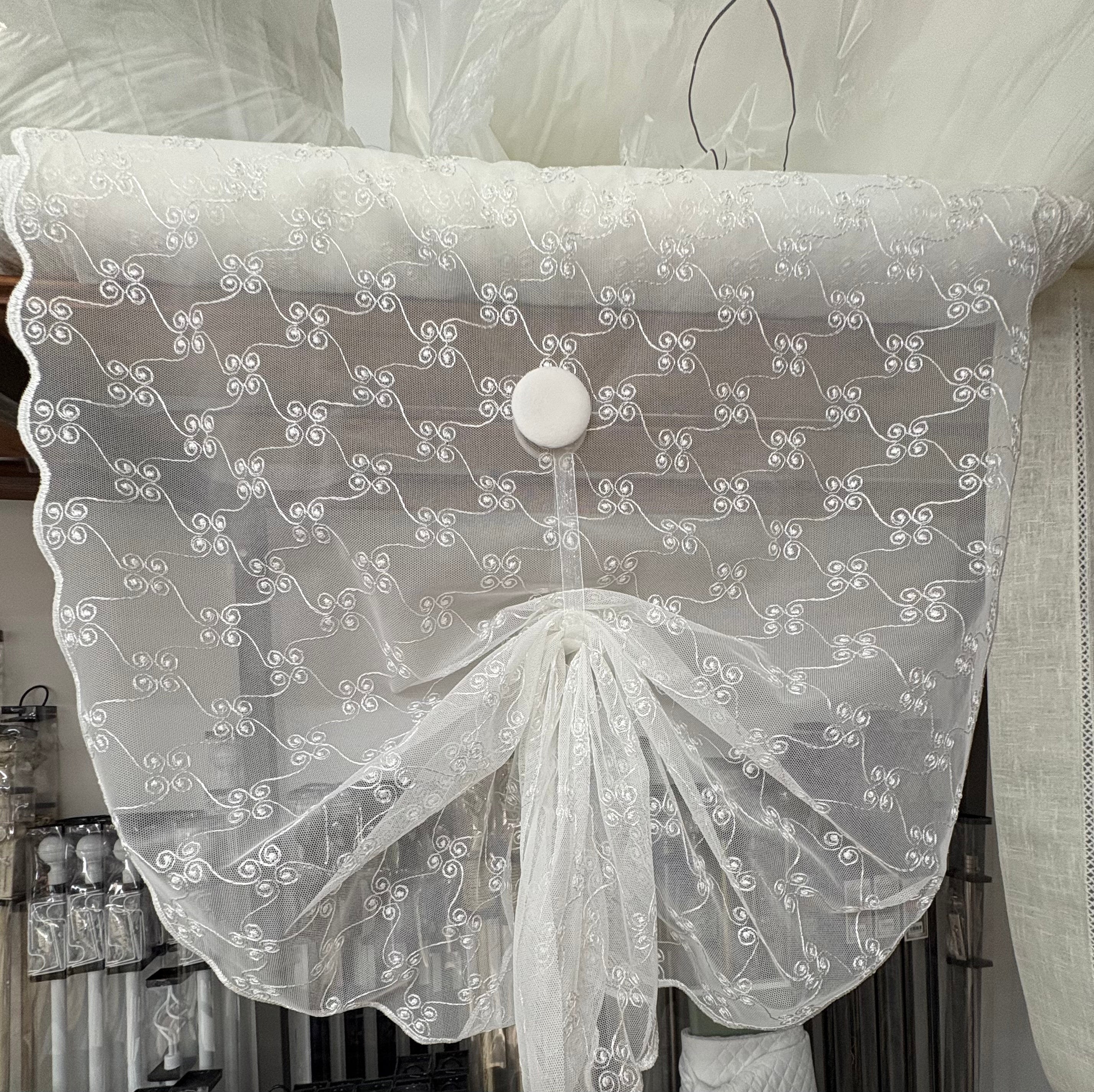 TENDA A VETRO L=60CM “ricamata bianca”