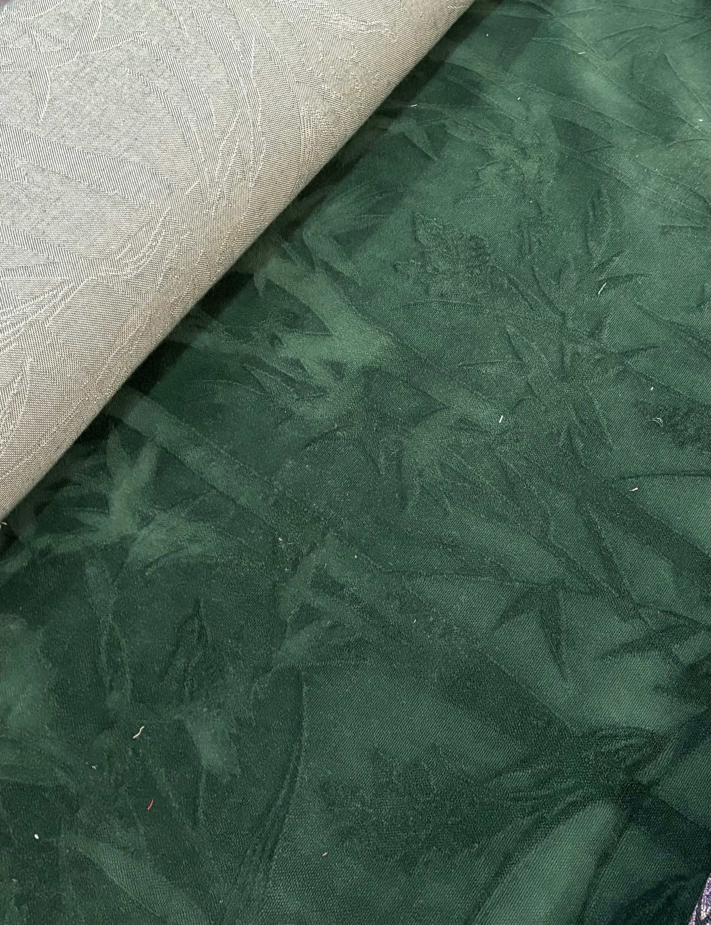 TESSUTO VELLUTO DA TAPPEZZERIA “verde”