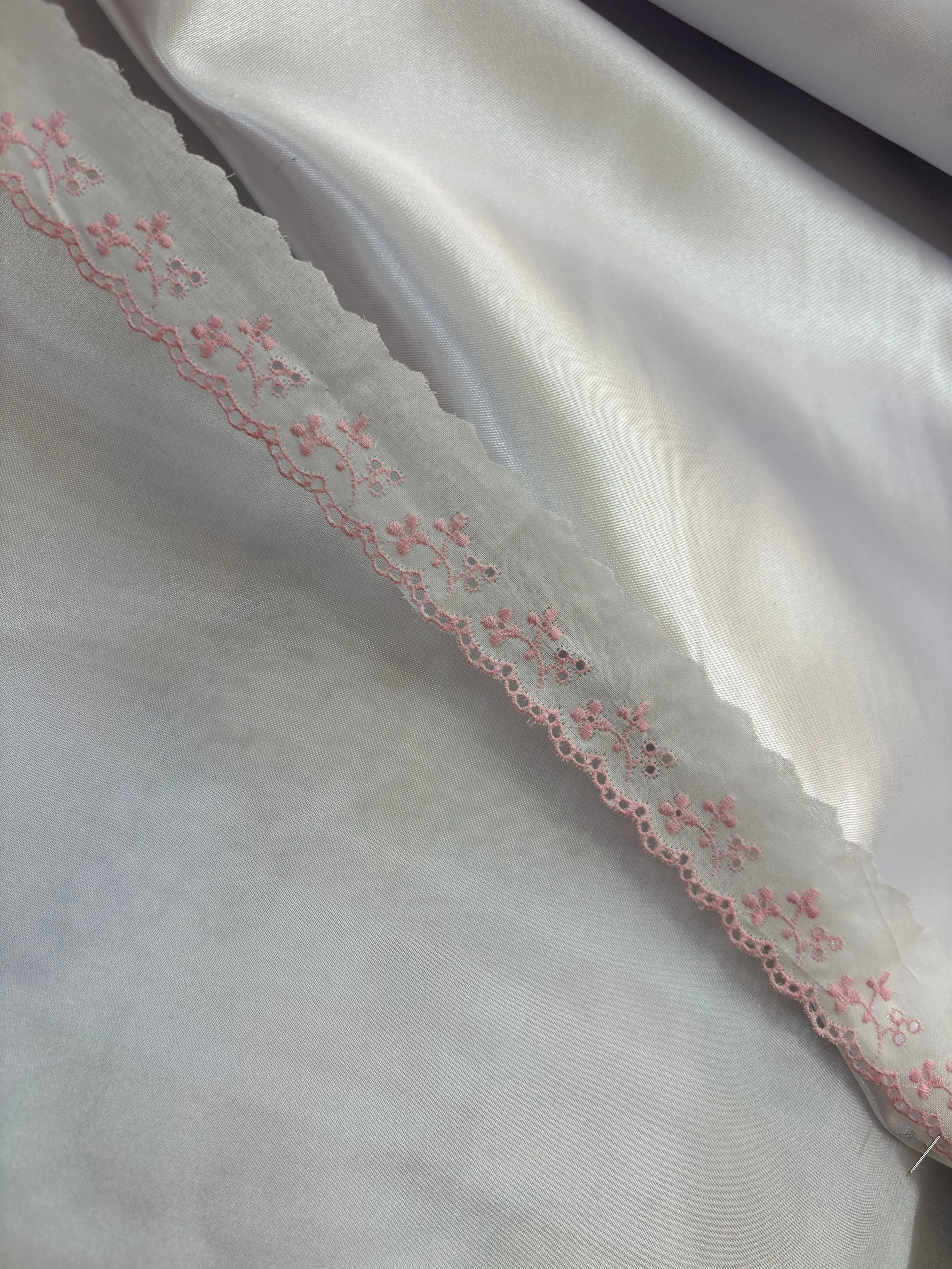 MERLETTO PIZZO SAN GALLO “BIANCO E ROSA”